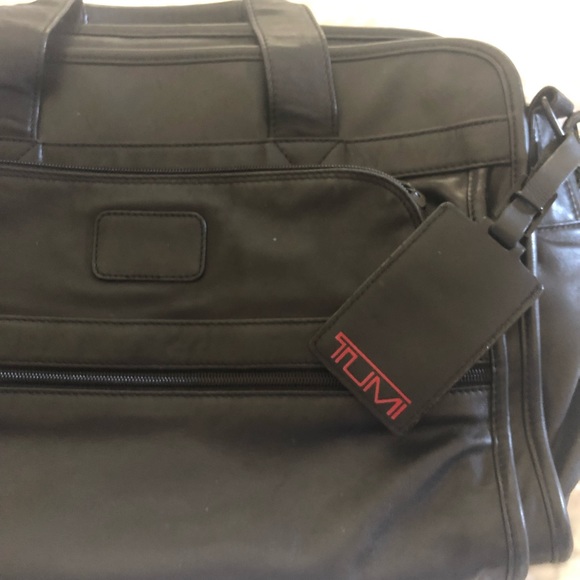 Tumi Bags Tumi Leather Briefcase Poshmark